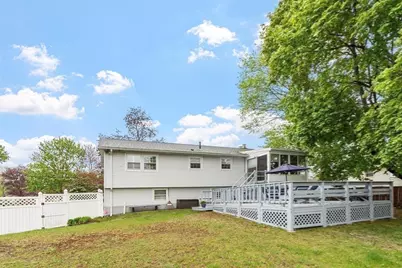 134 River Rd, Lowell, MA 01852 - Photo 32