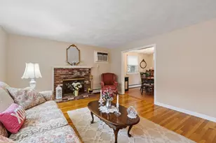 134 River Rd, Lowell, MA 01852 - Photo 6