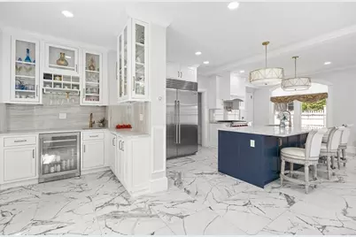 112 Highland Avenue, Winchester, MA 01890 - Photo 10