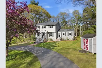 3 Fairway Dr, Canton, MA 02021 - Photo 2