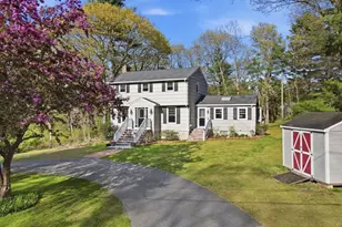 3 Fairway Dr, Canton, MA 02021 - Photo 2