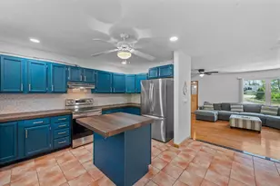 1 Woodmere Rd, Dudley, MA 01571 - Photo 12