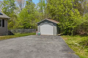 1 Woodmere Rd, Dudley, MA 01571 - Photo 6
