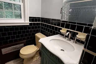 30 Beechmont St, Worcester, MA 01609 - Photo 6