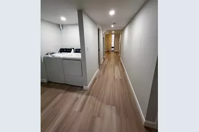30 Beechmont St #1, Worcester, MA 01609 - Photo 8