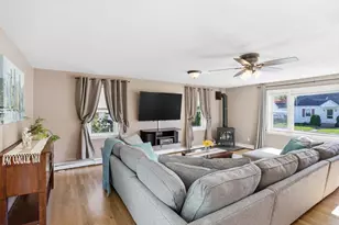 45 1st St, Chelmsford, MA 01824 - Photo 10