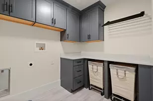 16R Eldor Dr, Walpole, MA 02071 - Photo 32
