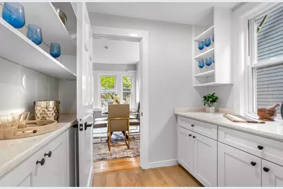 335 Huron Ave, Cambridge, MA 02138 - Photo 10