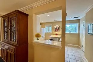 96 Anderer Ln, Boston, MA 02132 - Photo 6
