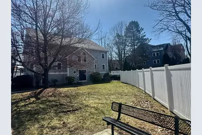 214 Florence St #A, Boston, MA 02131 - Photo 4
