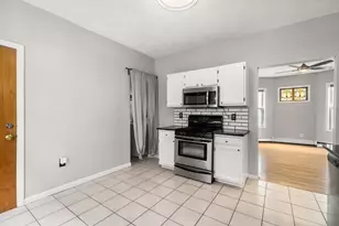 21 Dix St, Boston, MA 02122 - Photo 2
