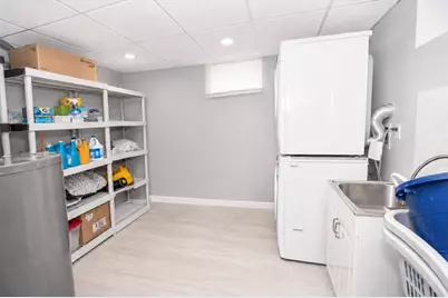44 Schley St, Chicopee, MA 01020 - Photo 24