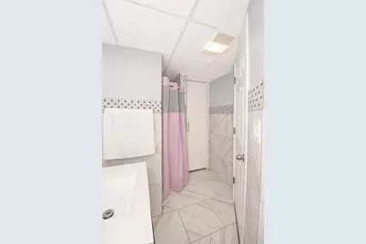 44 Schley St, Chicopee, MA 01020 - Photo 18