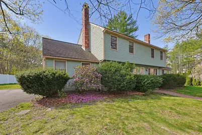 1 West Belcher #B, Foxboro, MA 02035 - Photo 4