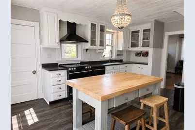131 Pleasant, Paxton, MA 01612 - Photo 4