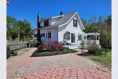 131 Pleasant, Paxton, MA 01612 - Photo 1