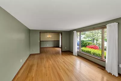 45 Woodcliff Dr, Westfield, MA 01085 - Photo 14
