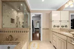 37 Dupuis Ave, Worcester, MA 01604 - Photo 16