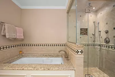 37 Dupuis Ave, Worcester, MA 01604 - Photo 14