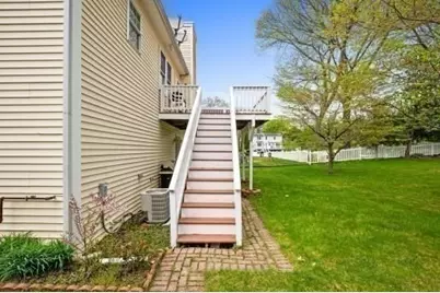 37 Dupuis Ave, Worcester, MA 01604 - Photo 30