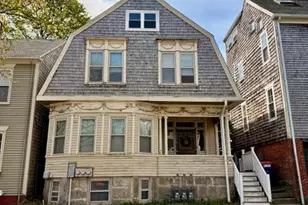 108 School St, New Bedford, MA 02740 - Photo 2