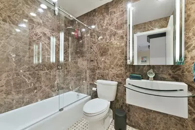 350 North St #404, Boston, MA 02113 - Photo 12