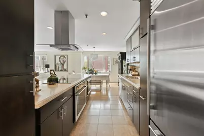 350 North St #404, Boston, MA 02113 - Photo 8