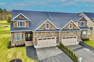 51 Cpe Clb Dr, Sharon, MA 02067 - Photo 2