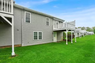 43 Gibson Wy, West Springfield, MA 01089 - Photo 38
