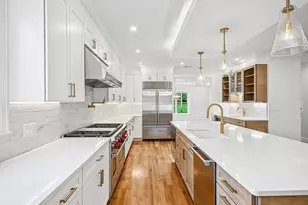 13 Parker Rd, Wakefield, MA 01880 - Photo 4