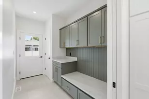13 Parker Rd, Wakefield, MA 01880 - Photo 14
