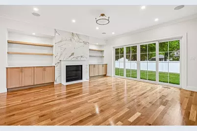 13 Parker Rd, Wakefield, MA 01880 - Photo 2