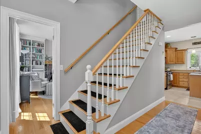 45 Pomeroy Meadow Rd, Southampton, MA 01073 - Photo 16