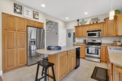 45 Pomeroy Meadow Rd, Southampton, MA 01073 - Photo 10