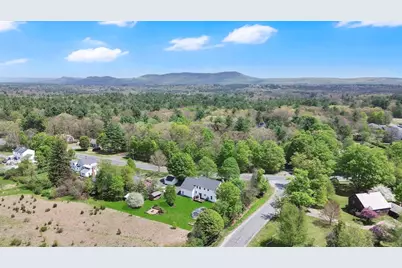 45 Pomeroy Meadow Rd, Southampton, MA 01073 - Photo 30