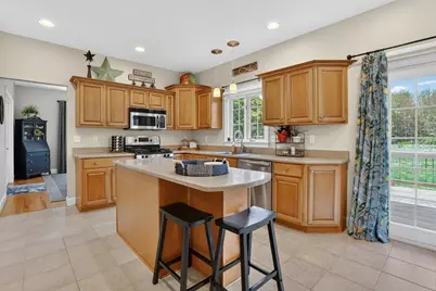 45 Pomeroy Meadow Rd, Southampton, MA 01073 - Photo 8