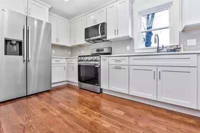 37 Itasca St, Boston, MA 02126 - Photo 4