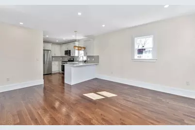 37 Itasca St, Boston, MA 02126 - Photo 6