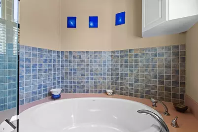 10 Somerset Rd, Provincetown, MA 02657 - Photo 2