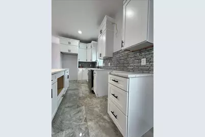 7 Weir Ave #1, Taunton, MA 02780 - Photo 4