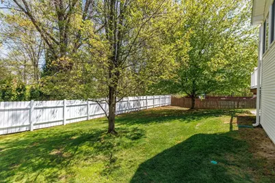 278 Whitney, Holyoke, MA 01040 - Photo 36