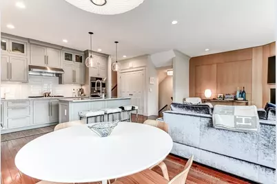 900 Greendale Ave #7, Needham, MA 02492 - Photo 6