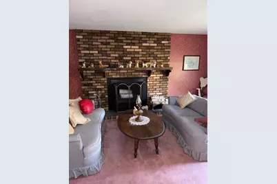 161 Raymond Dr, Hampden, MA 01036 - Photo 4