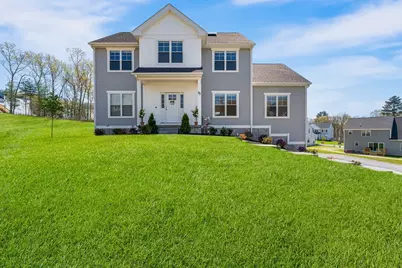 93 Mantell Rd, Uxbridge, MA 01569 - Photo 2