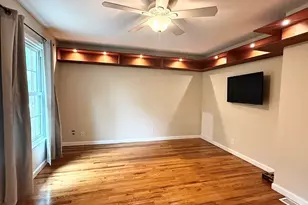 115 Jamestown Dr, Springfield, MA 01108 - Photo 20
