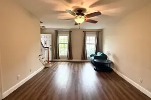115 Jamestown Dr, Springfield, MA 01108 - Photo 12