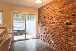 115 Jamestown Dr, Springfield, MA 01108 - Photo 10