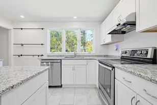 136 Lincoln St, Hudson, MA 01749 - Photo 18