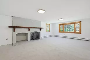 136 Lincoln St, Hudson, MA 01749 - Photo 14