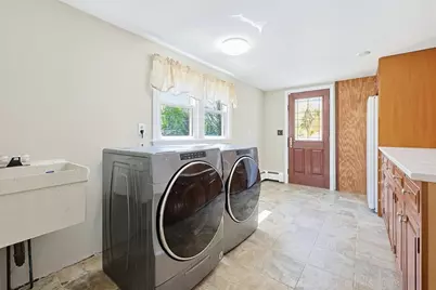 136 Lincoln St, Hudson, MA 01749 - Photo 20